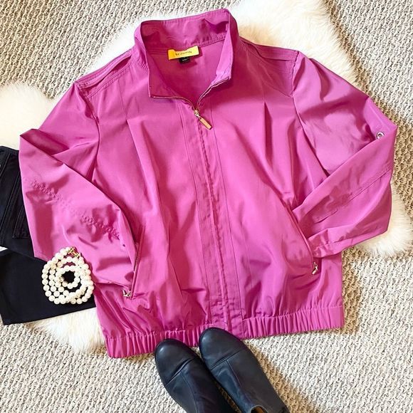 St. John Jackets & Blazers - ✨ST. JOHN Hot Magenta 💕 Windbreaker Jacket Women’s Medium [M] Gold Details EUC✨